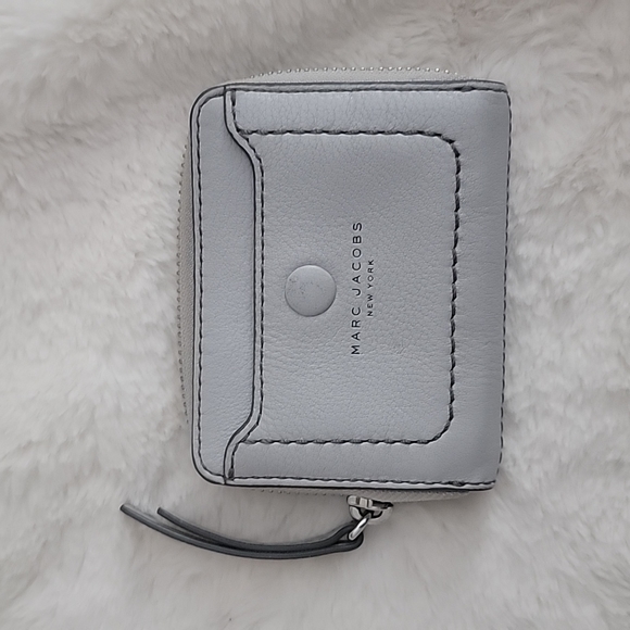 Marc Jacobs Handbags - Marc Jacobs Empire City Mini Wallet